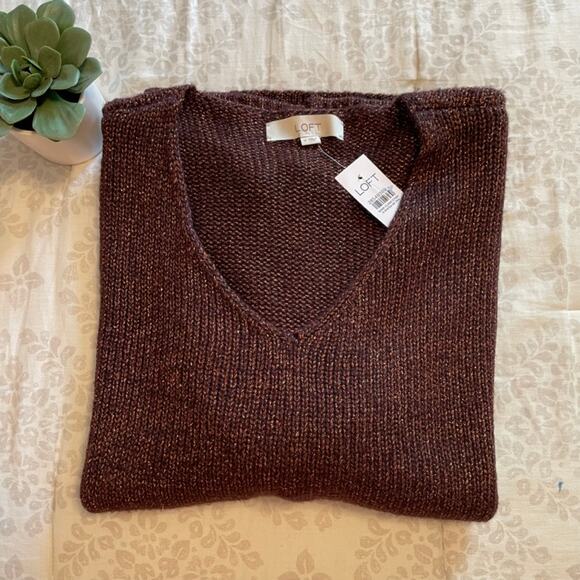 Loft NWT Women's Metallic V-Neck Sweater, size Medium - Picture 3 of 7